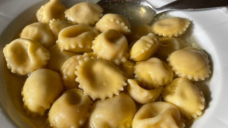 Anolini Parmigiani in brodo