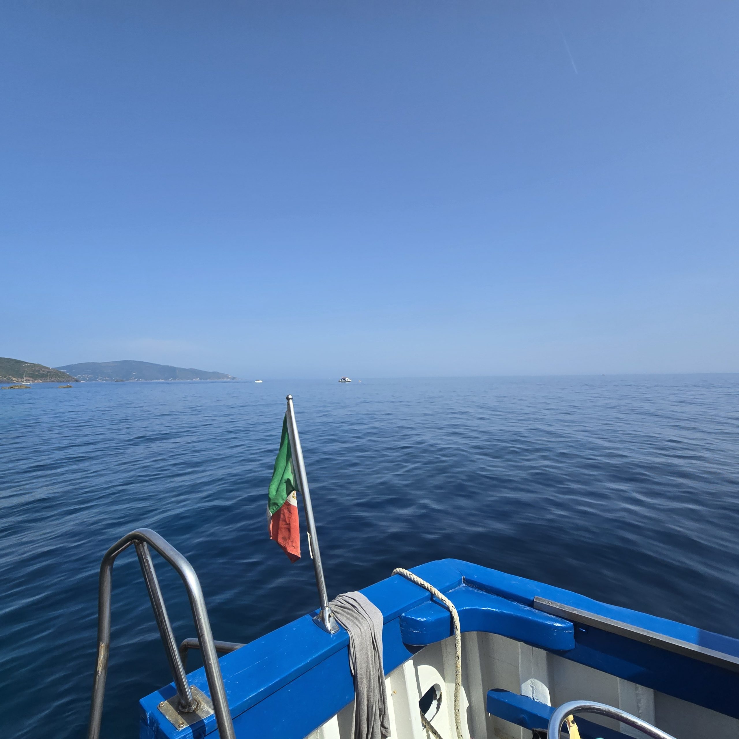 Questa settimana salpiamo con... La Barca dei Matti! Scopri il vero pescaturismo sull'Isola d'Elba 9 Pescaturismo Isola d'Elba - vista del mare
