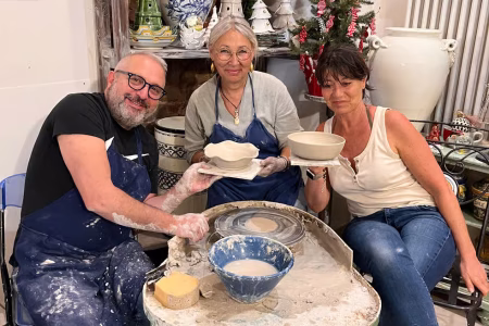 Impara l’Arte Antica della Ceramica Toscana: Corso Pratico a Montelupo Fiorentino