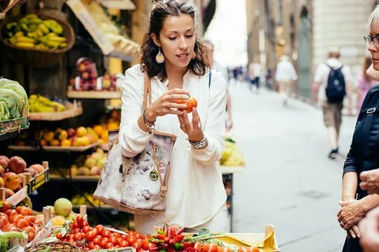 Lezione di Cucina Toscana e Pranzo in Fattoria con Tour del Mercato | Firenze